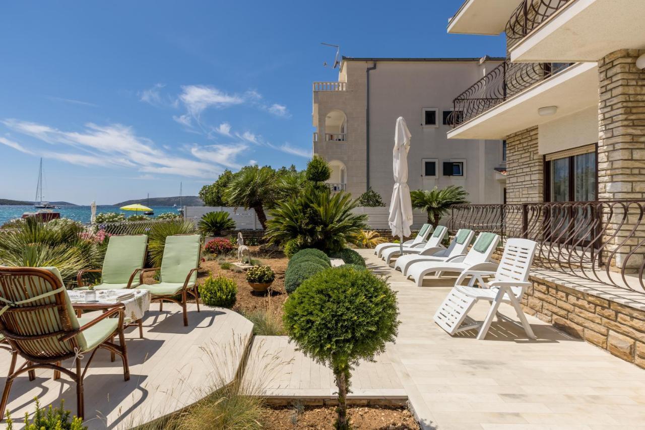 Villa Ratka โตรกีร์ ภายนอก รูปภาพ