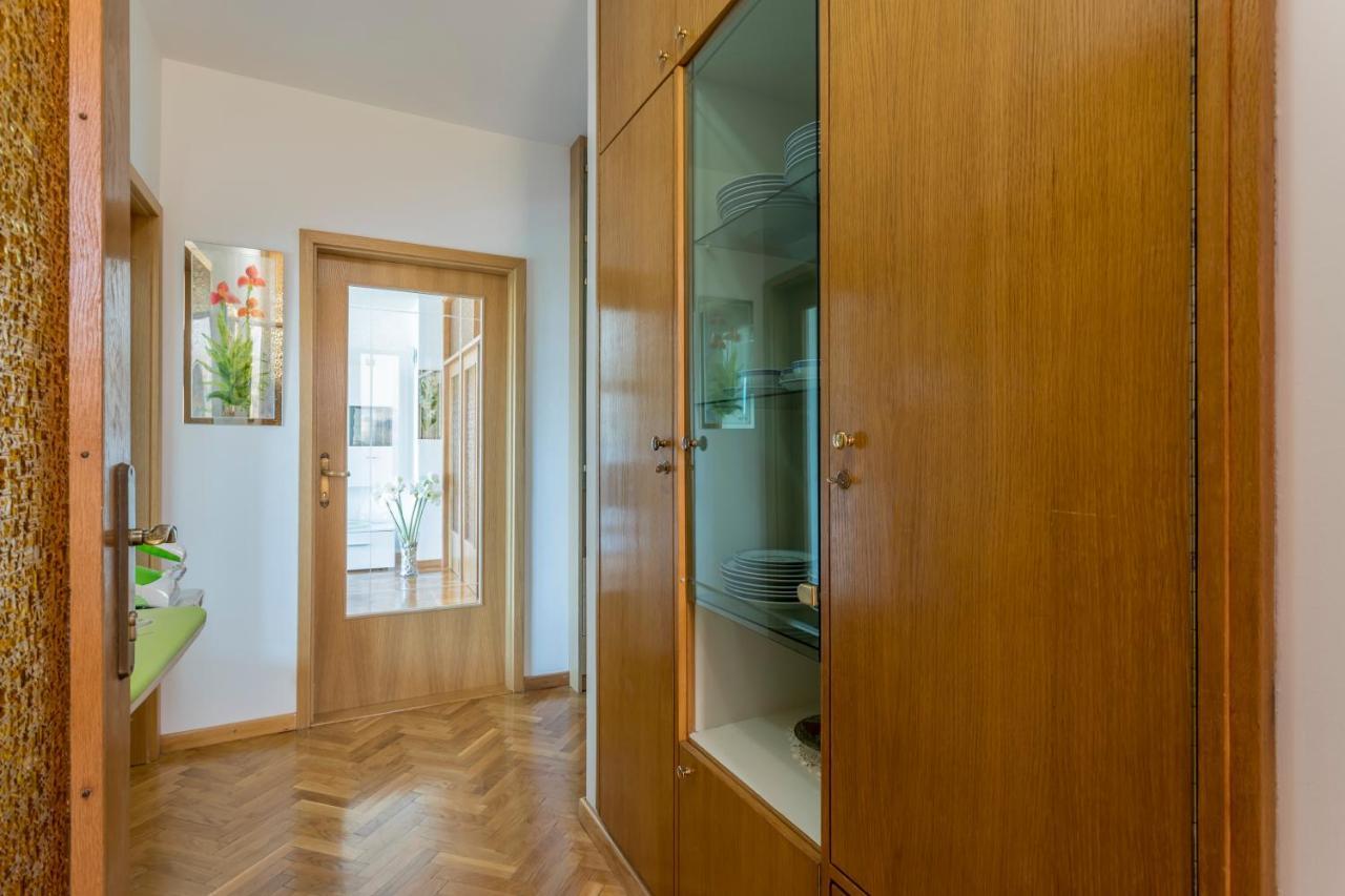 Villa Ratka โตรกีร์ ภายนอก รูปภาพ